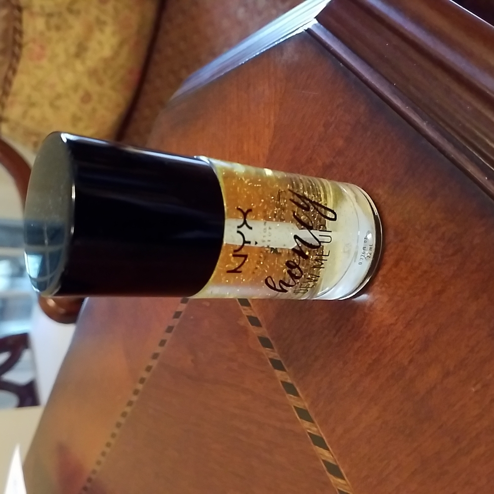 NYX Honey Dew Me Up face Primer
